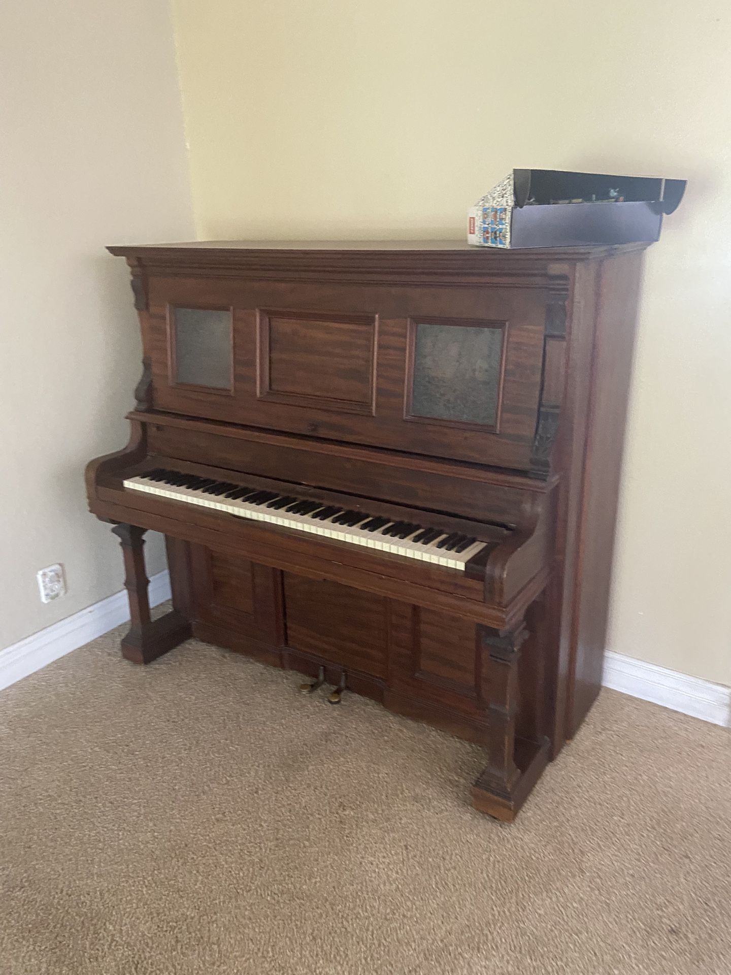 Piano 1880 Stultz And Bower