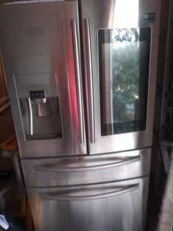 New Samsung computerized frigerator digital screen with apps like a computer