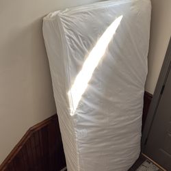 Twin bed with box spring