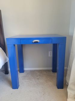 Pottery Barn Kids Parsons Mini Desk 30"