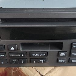 Lincoln Town car Radio