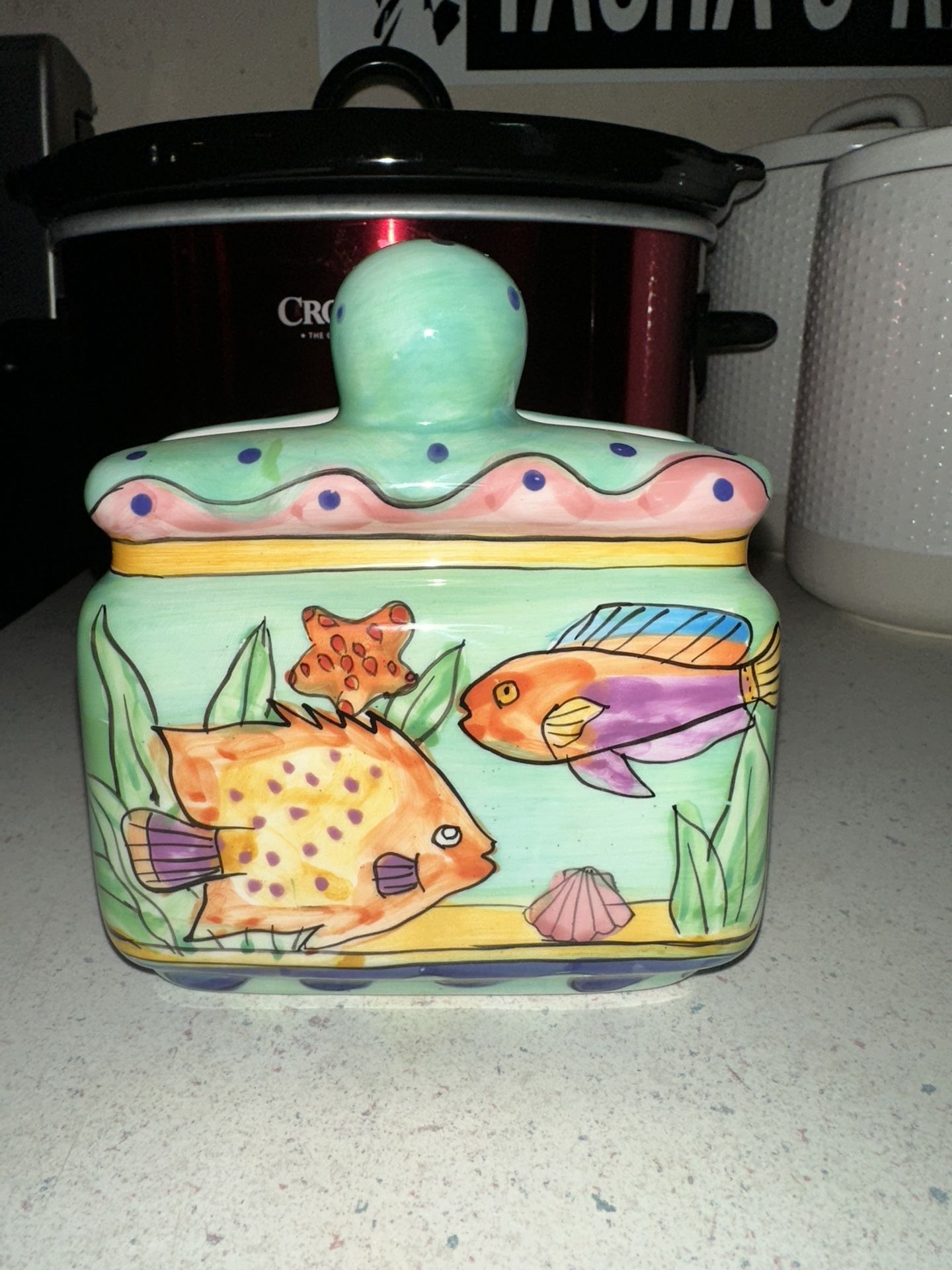 Vintage Ceramic Napkin Holder – Nassau, Bahamas (2004)