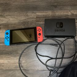 Nintendo Switch 