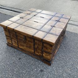 India Teak Wood Antique Chest Coffee Table Iron Strap 