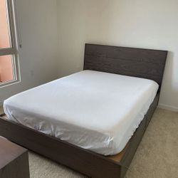 Room and Board Hudson Queen BED Storage Bed Ash wood & Stainless; Current retail price is $4199+tax   Pick up near Irvine Spectrum (storage); already 