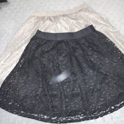 Bundle Of 2 LC Lauren Conrad Skirts Size Medium In Like New Condition.