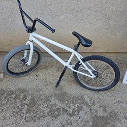 Bmx Style Bike