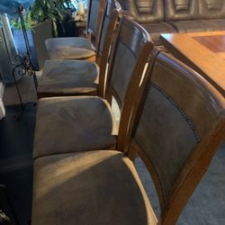 Dinning Table Forsale