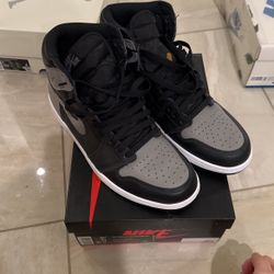 Jordan 1 Shadow