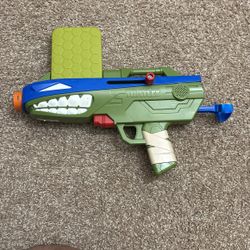 TMNT Teenage Mutant Ninja Turtles NERF gun blasters
