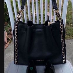 Michael Kors set NWT flats size 8 Pick up location in the city of Pico Rivera 