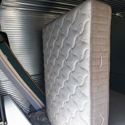 Queen mattress
