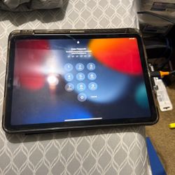 I-pad Air 5th generation 