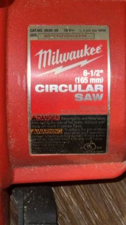 Milwaukee M18 6-1/2” Circular Saw Kit w/ Battery & Charger
