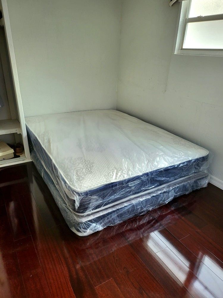 NEW FULL SIZE MATTRESS AND BOX SPRING-2PCS