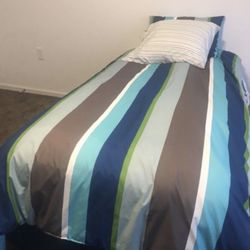 Boy’s Circo Twin Comforter Bedding Set