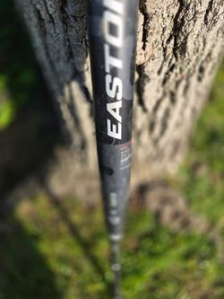 Easton "The Ghost" 34 Inch Softball Pics ( See Pics) SEE MY PAGE FOR OTHER EQUIPMENT FOR SALE "CHEAP " LOCATED IN GLENDORA