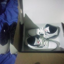 Air Retro Jordan 4's (Size 10.5USA) , Puma's (Size 10USA))