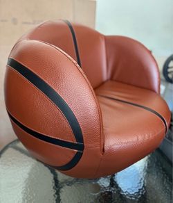 Kid sport couch