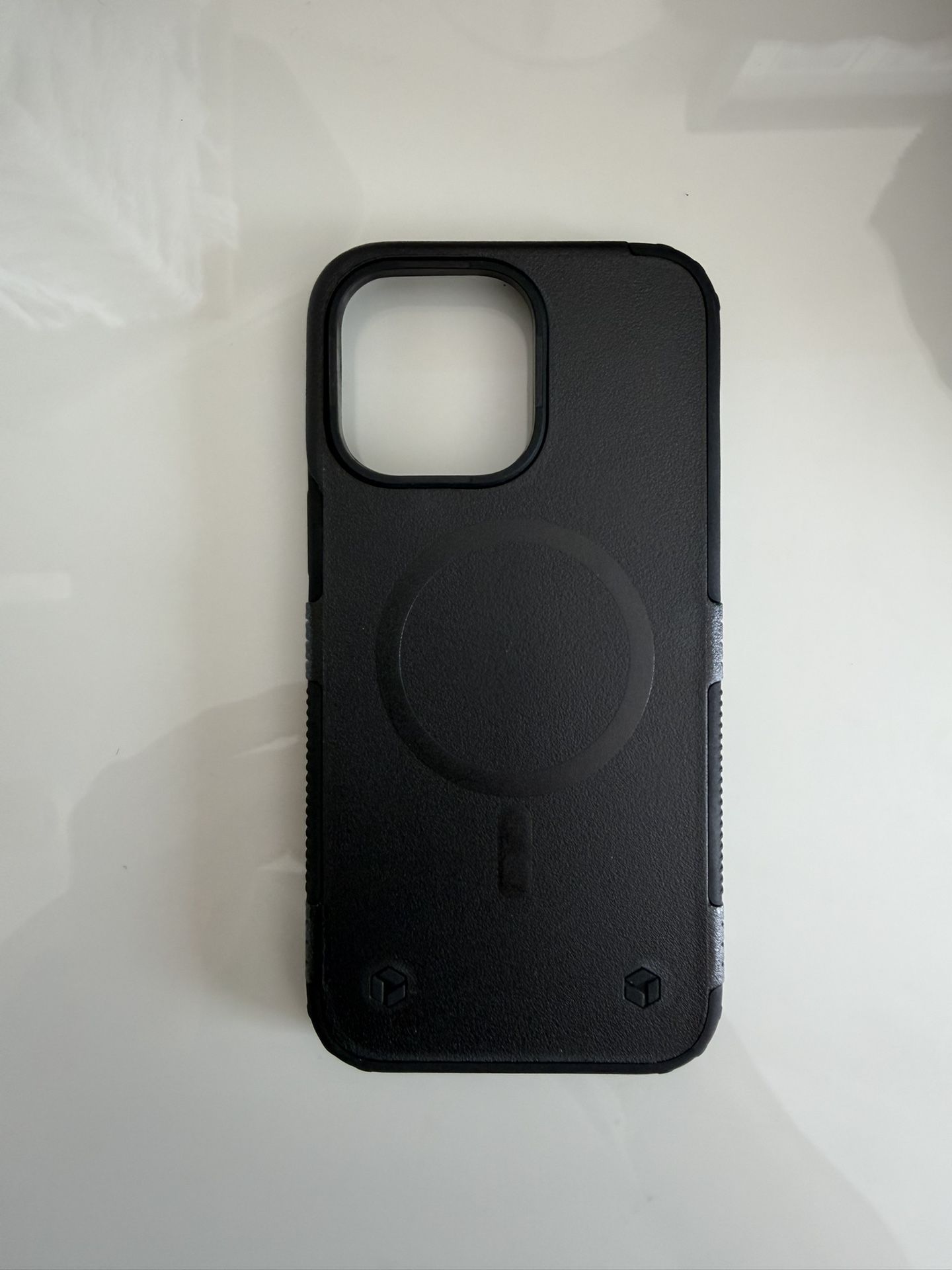 iPhone 14 Pro Max Case with magsafe