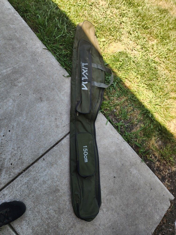 Fishing Bag Not Sure See Pictures $5