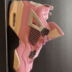 Air Jordan 4 “ Orchid” Size 8