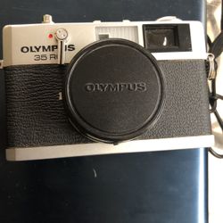 Olympus 35 Dc Rangefinder 