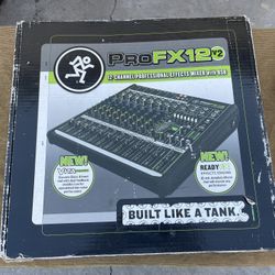 MIXER MACKIE