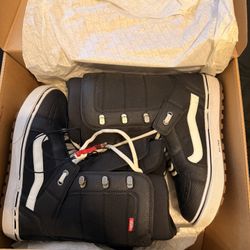 Vans Snowboarding Boots
