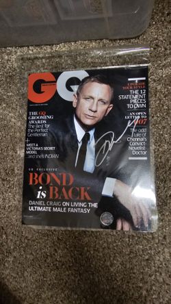Daniel Craig Signed GQ Magazine Cover