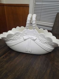 Large Hispania Ceramic Basket