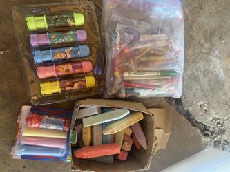 Kids Chalk And Chalk Set Kit N Other Stationery