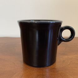 Genuine Fiesta Ware Black Coffee Mug Cup Tom & Jerry O Ring Round Handle (quantity 1)