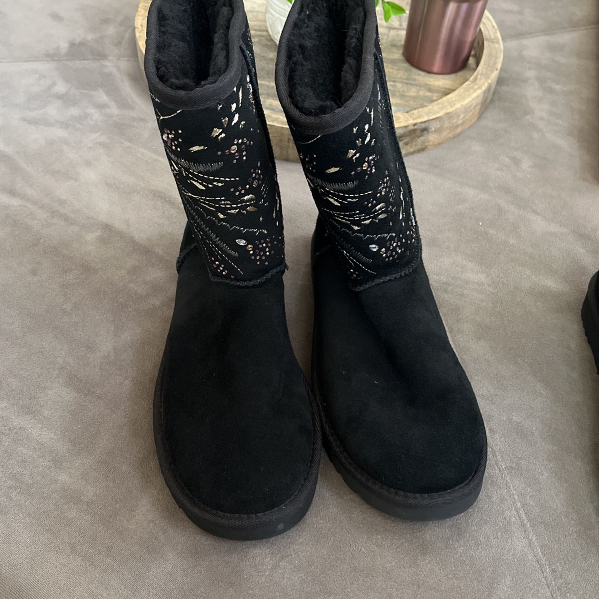 Uggs Size 8