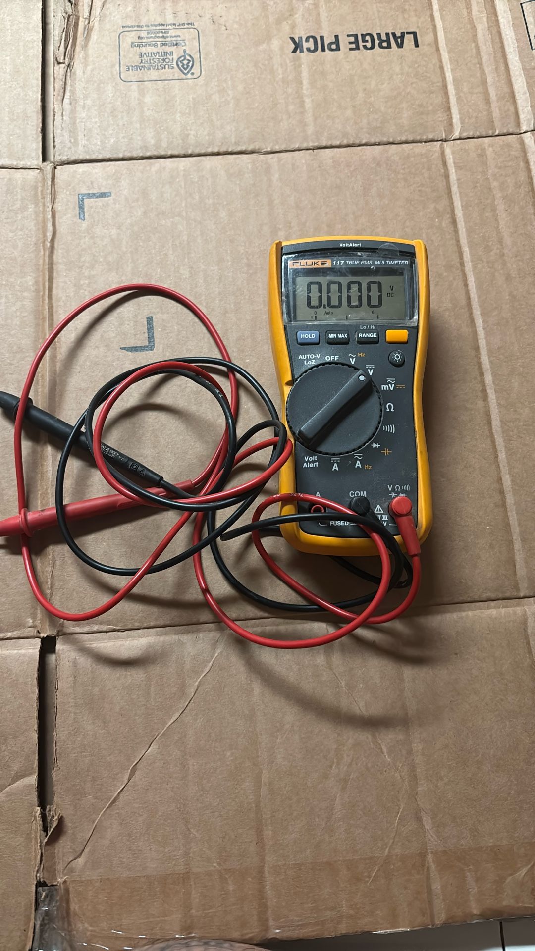 Fluke 117 Multi Meter-NEW