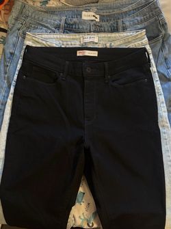 Signature Levi strauss high rise skinny black new size 12
