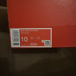 Nike Panda Dunks Size 10 Men Size 11.5 Woman 