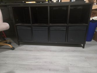 Storage shelf