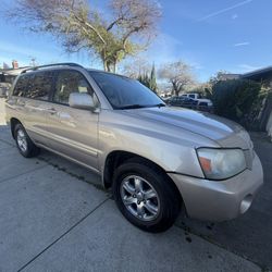2004 Toyota Highlander
