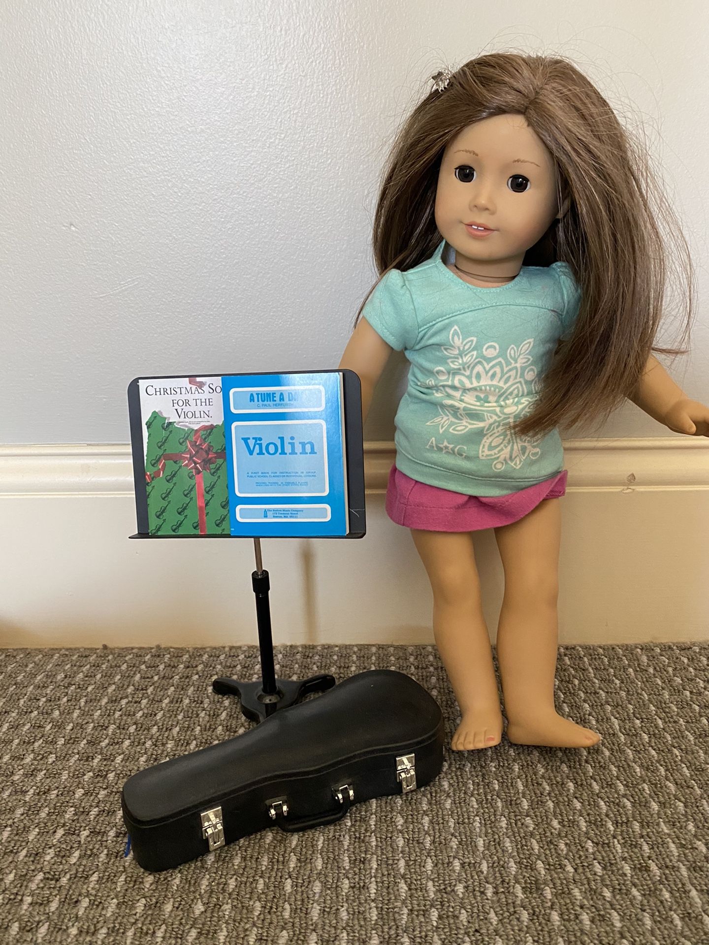 American Girl Doll Violin w accessories.