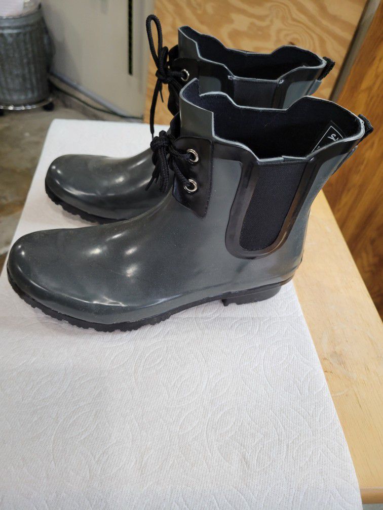 Ladies Roma Rain Boots Size 8