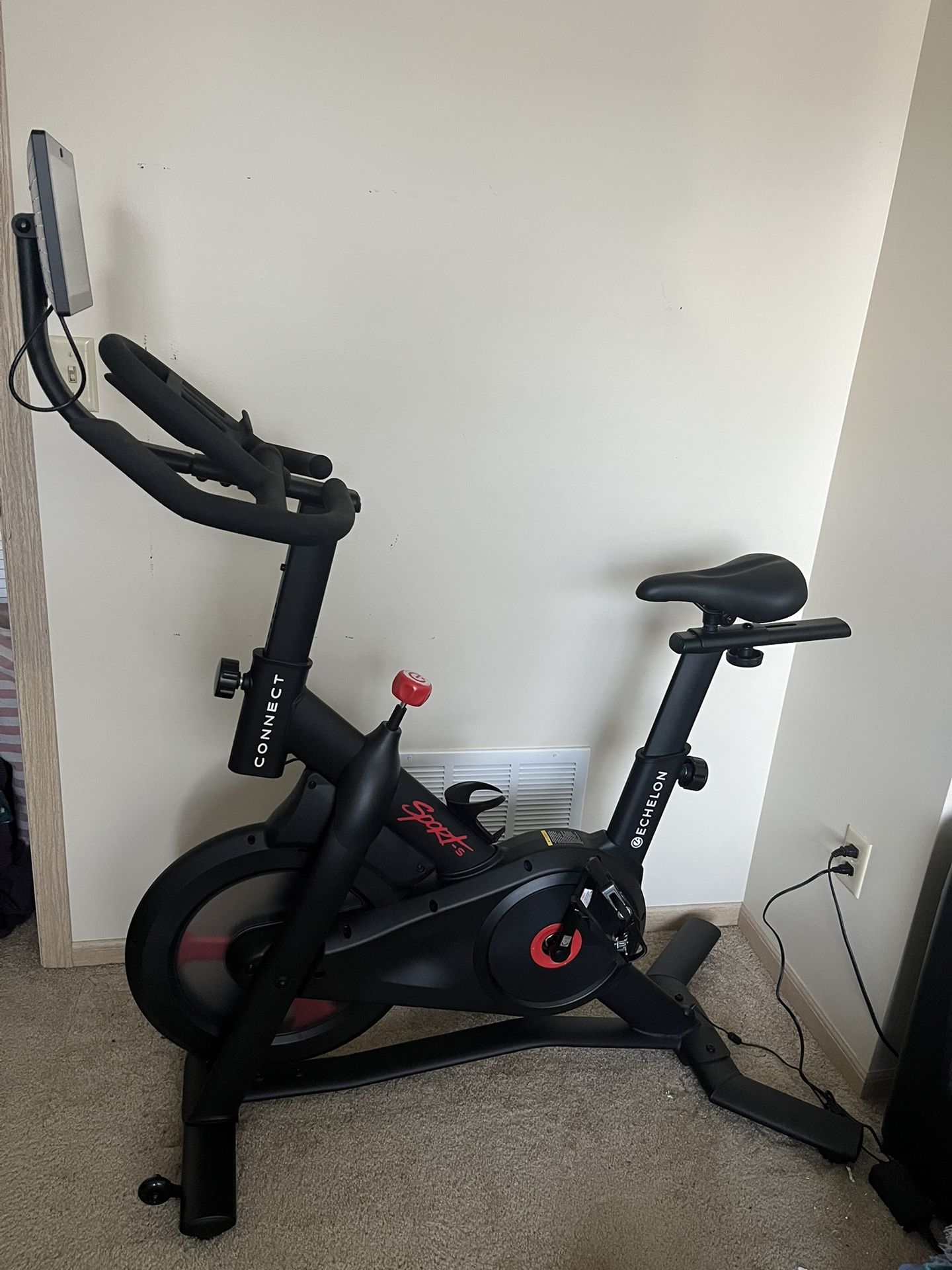 Echelon Connect Sport-S Indoor Cycling Exercise Bike