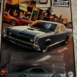 Hot Wheels Premium