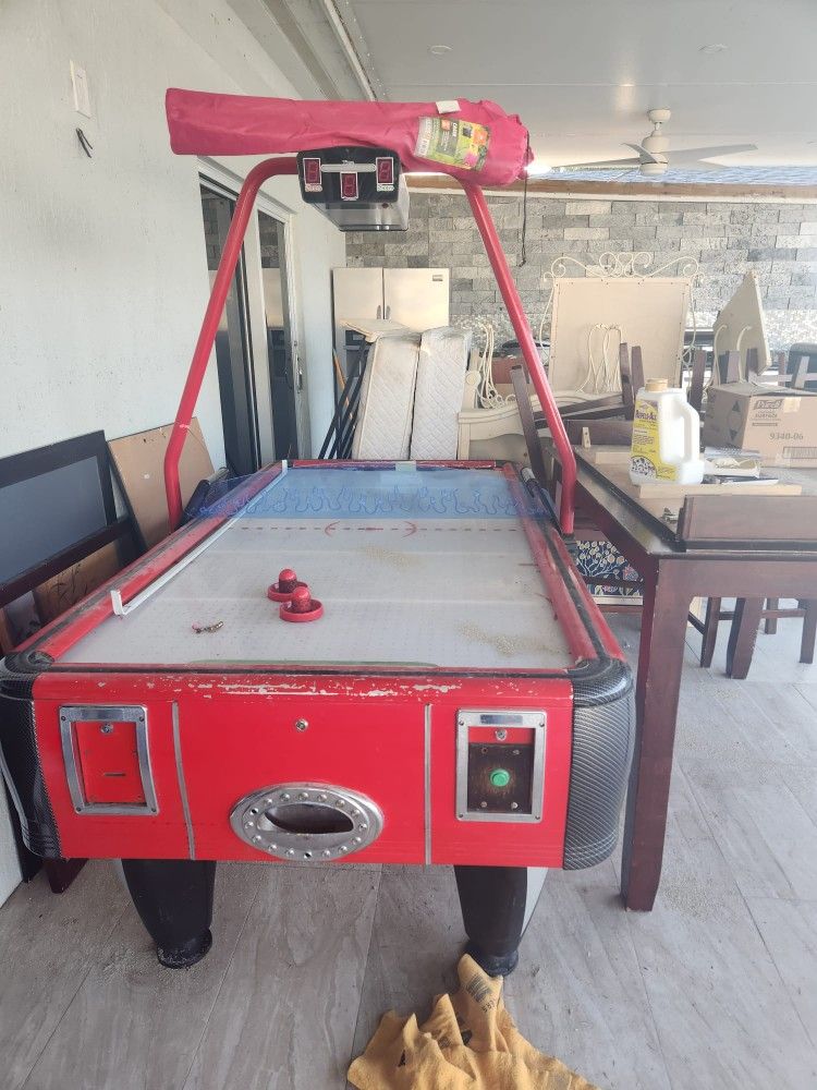 Air Hockey Game Table 