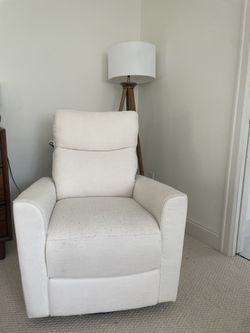 Accent Chair / Rocking Chair 