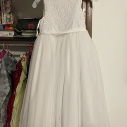 White Flower Girl Dress Size 8