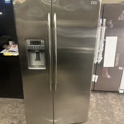 Stainless Refrigerator (no Ice Maker)