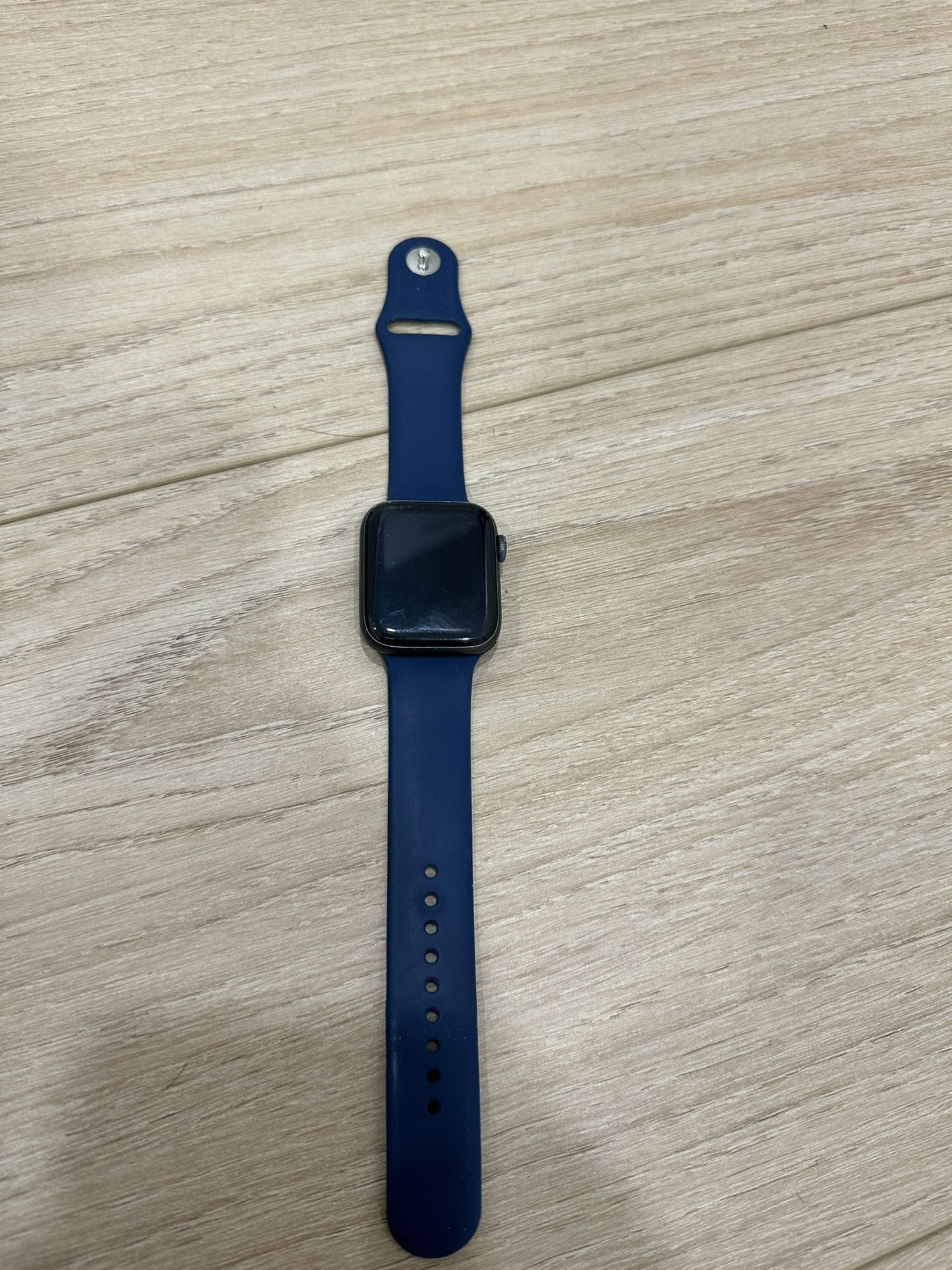 Apple Watch SE