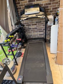 Pro-Form Treadmill Folding Incline iFit