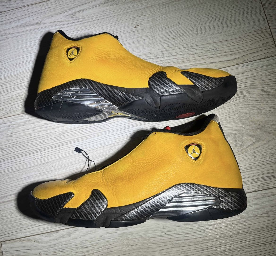 jordan 14 reverse ferrari gold size 8.5